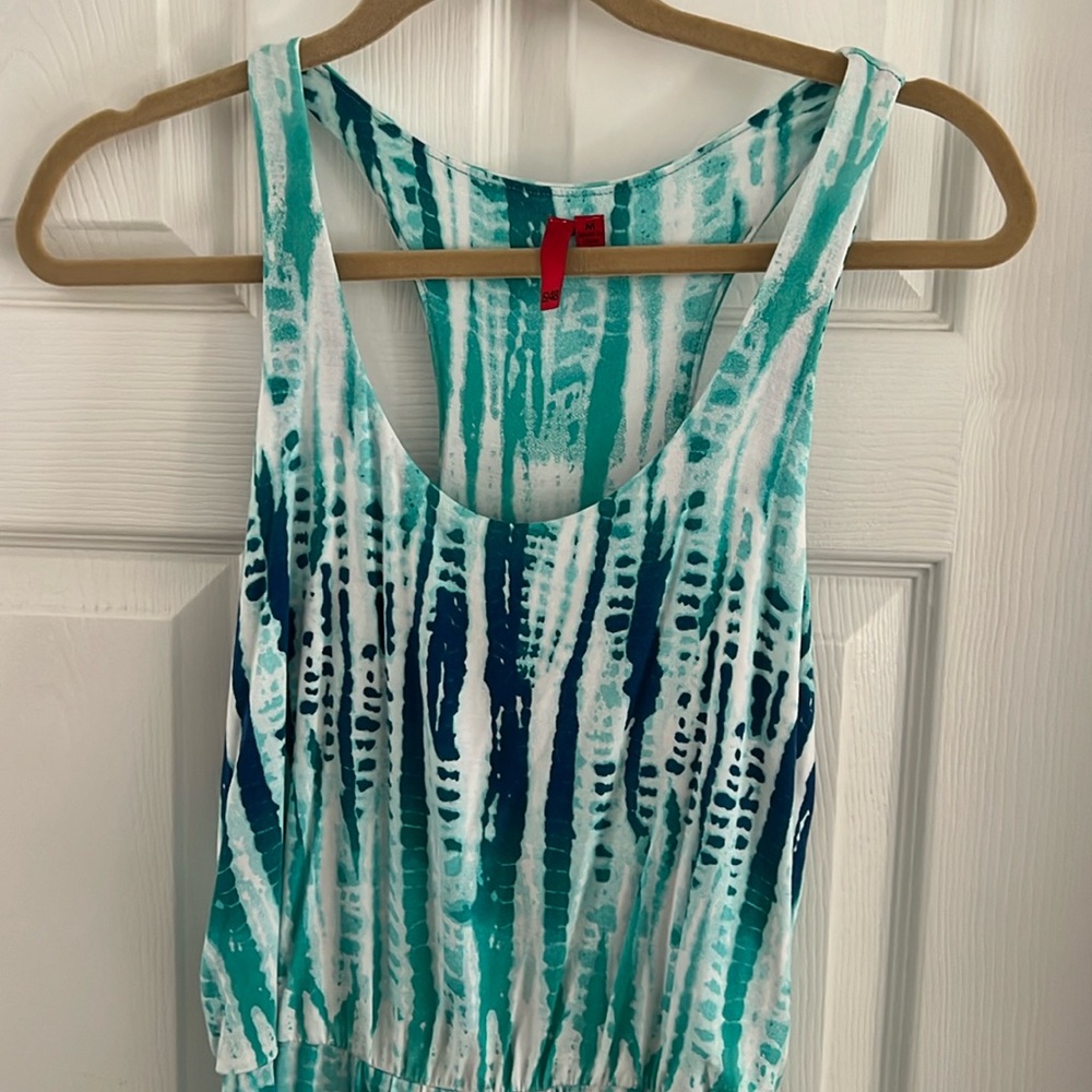 Saks 5/48 Racerback Maxi Dress.  Size M  Beautiful colors and FREE SHIPPING!!!